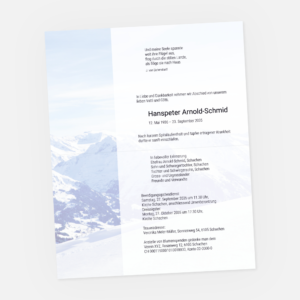 Leidzirkular mit Bergkette. Einladung zur Trauerfeier in der Farbe blau online gestalten.