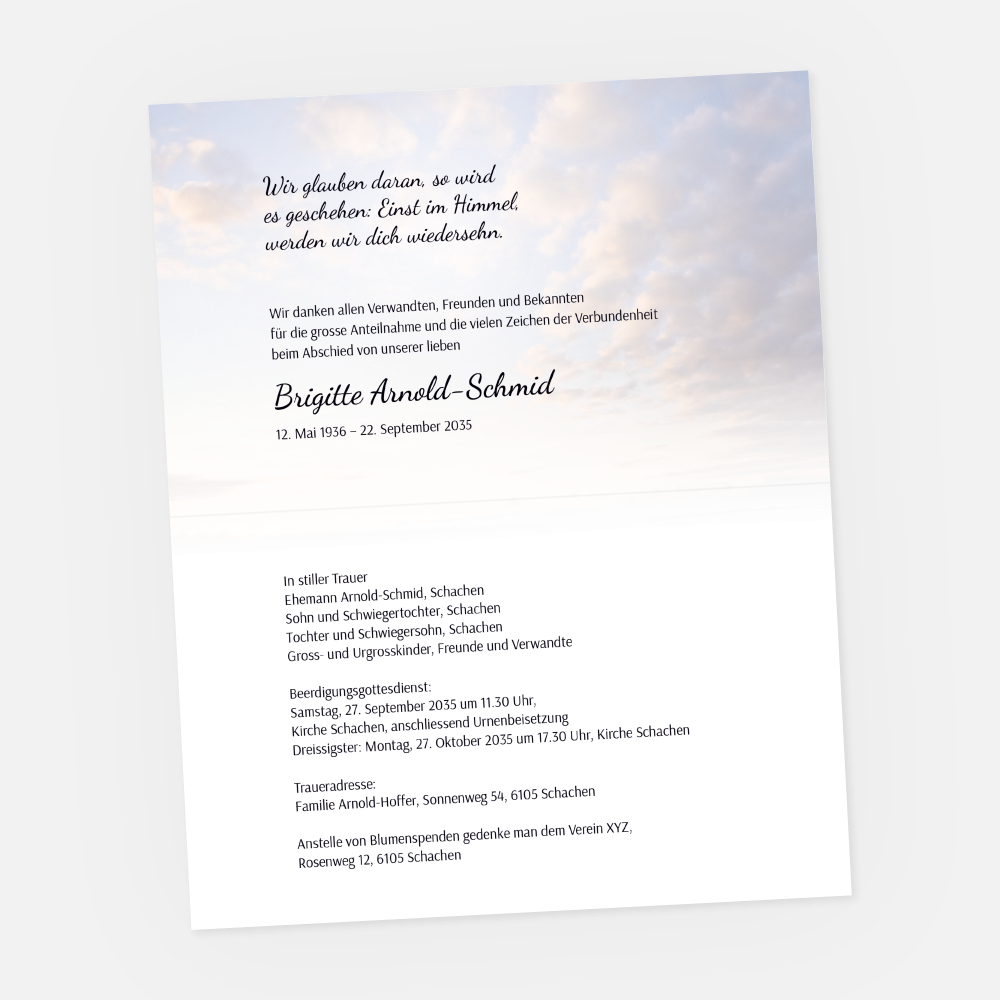 leidzirkular-einladung-trauerfeier-himmel-mit-wolken-st-88146-010-vorschau1 Leidzirkular mit Wolkenhimmel. Einladung zur Trauerfeier in der Farbe grau online gestalten.