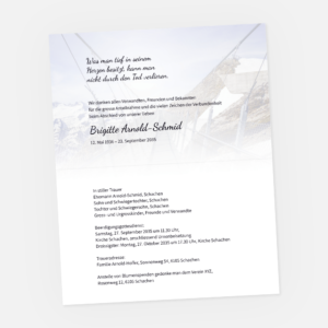 Leidzirkular mit Hängebrücke auf dem Titlis in Obwalden. Einladung zur Trauerfeier in der Farbe schwarz online gestalten.